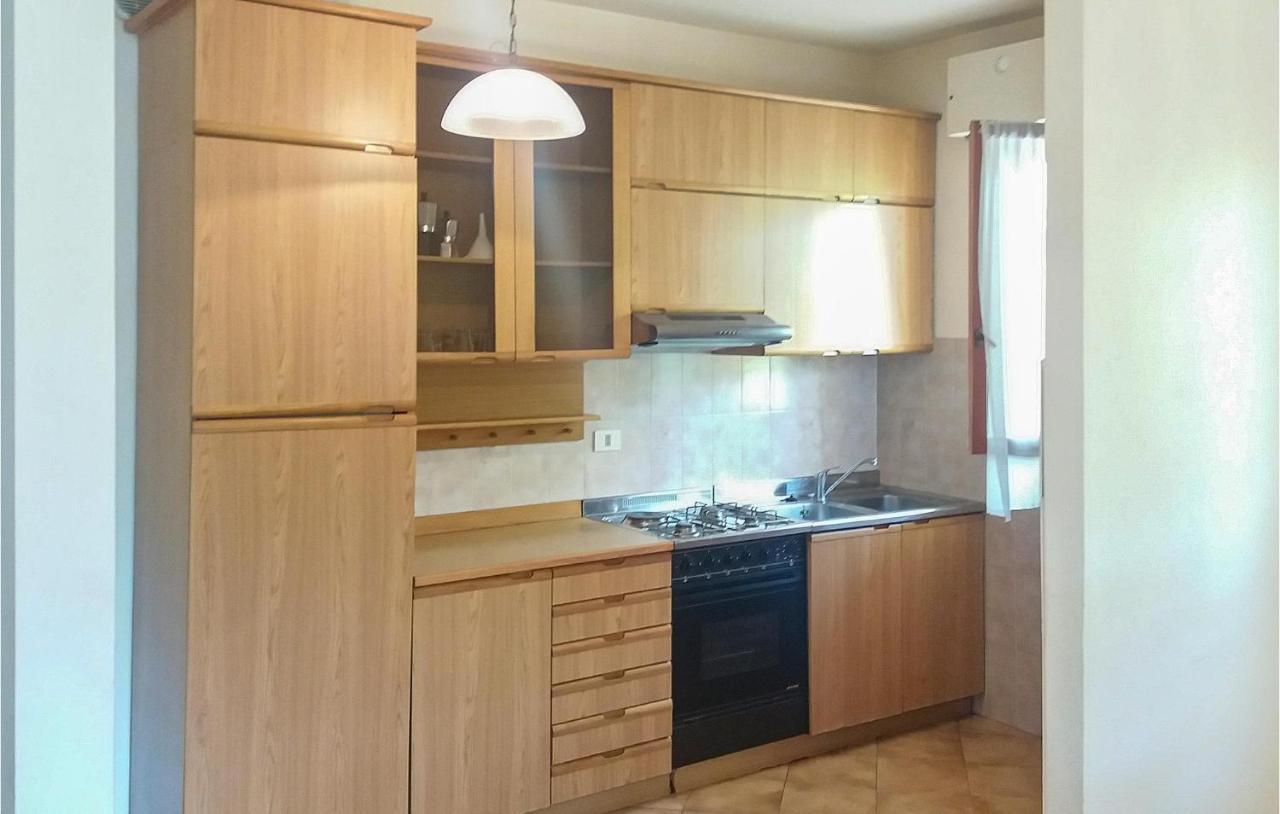 Gorgeous In With Kitchenette Apartment *